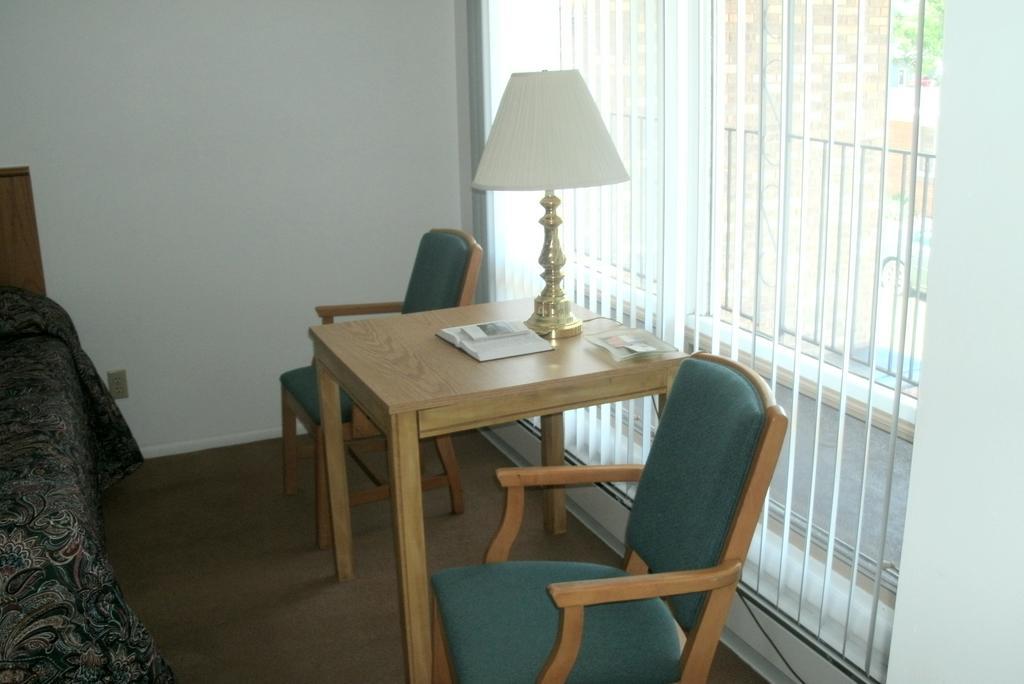 Budget Host Inn Ironwood Εξωτερικό φωτογραφία